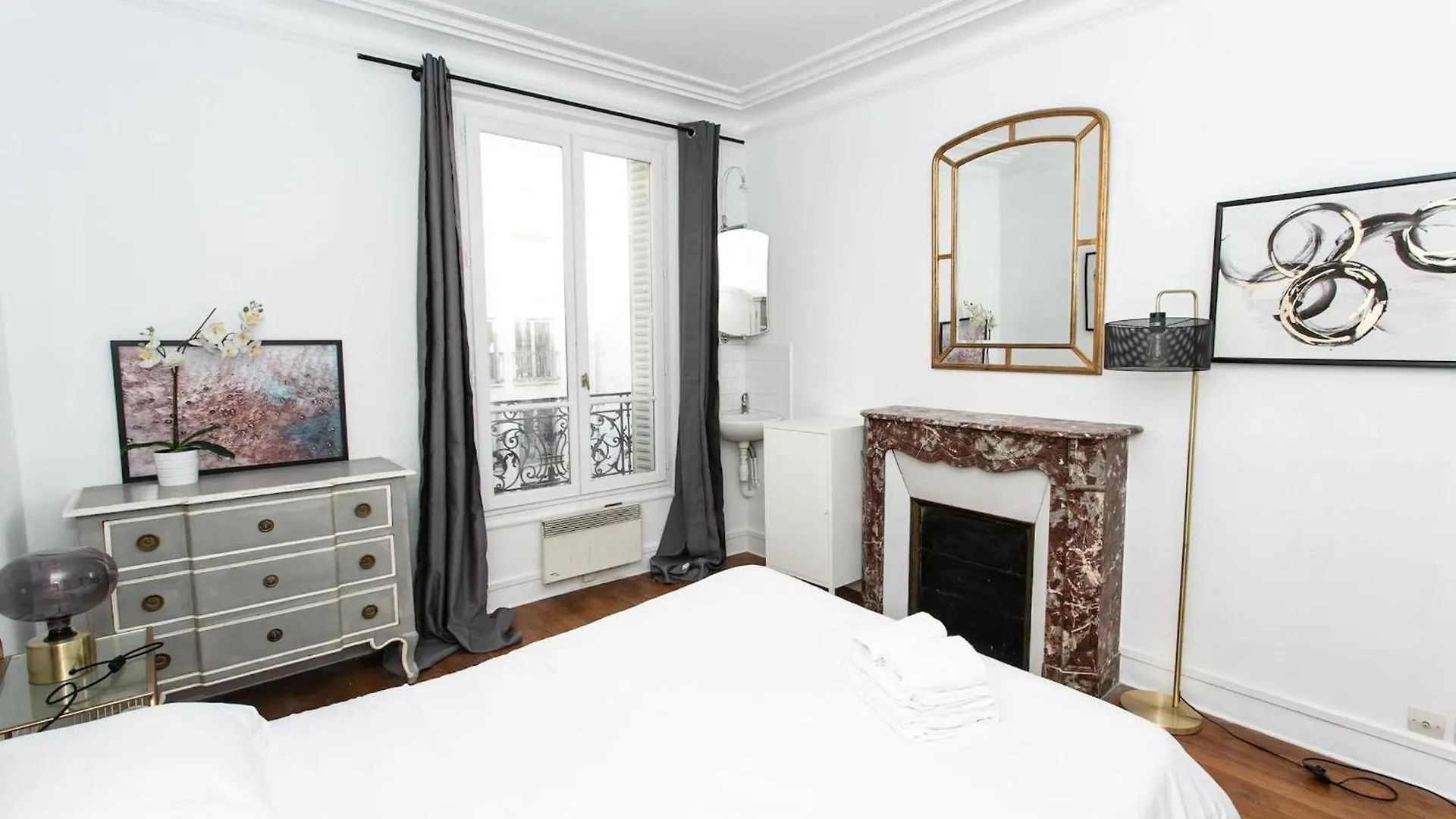 Marche 2Br Cosy *